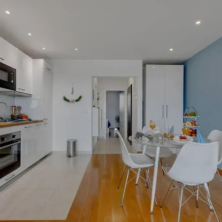 Lulemaris Apartments Sea & Mountain View Апартаменты Макарска