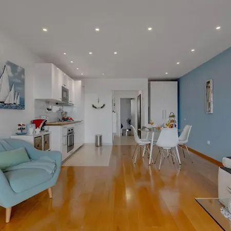 Lulemaris Apartments Sea & Mountain View *